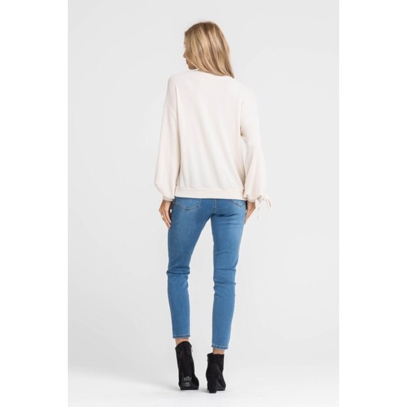 >>LAST<< Olivia Ribbed Bow Sleeve Top - Ivory - Picture 4 of 6