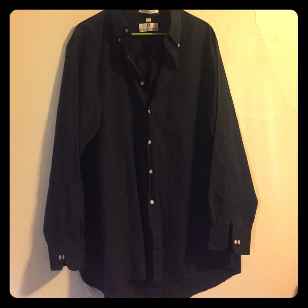 Etienne Aigner blue button up. Sz 17.5 ras1490