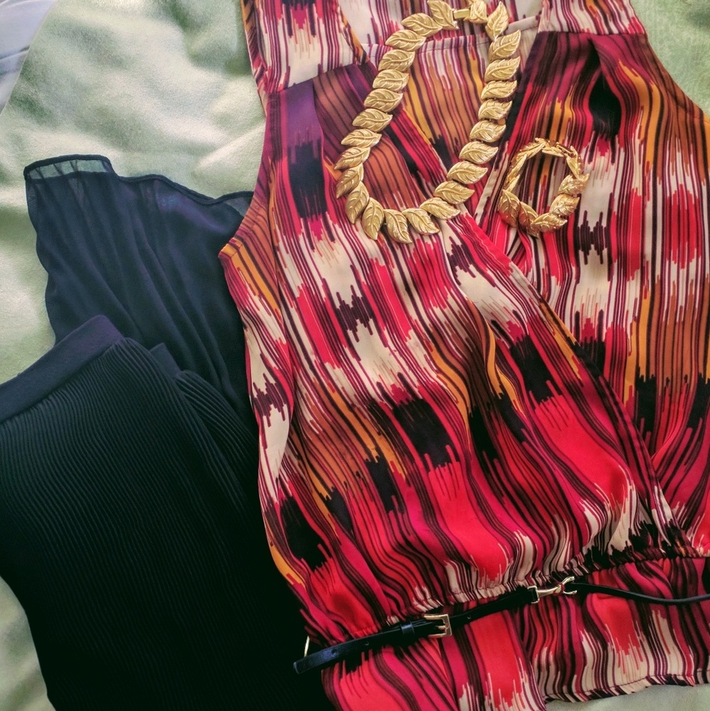 ☀️5 for $20☀️ Worthington Peplum & Skirt Set