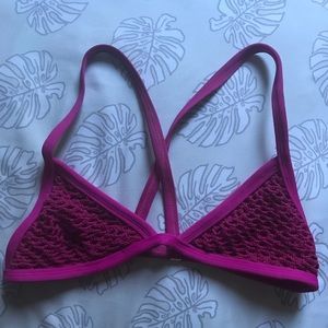 Posh Pua Kainalu top in pitaya