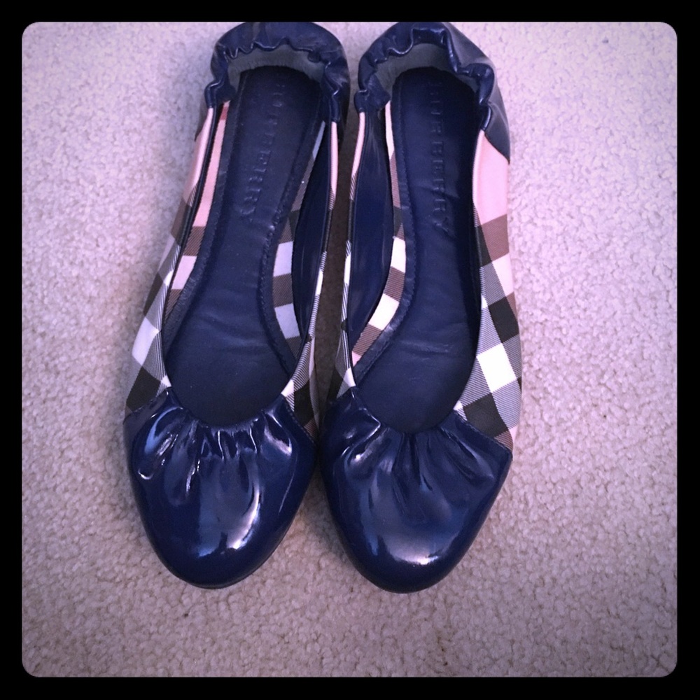 Burberry flats only work a few times