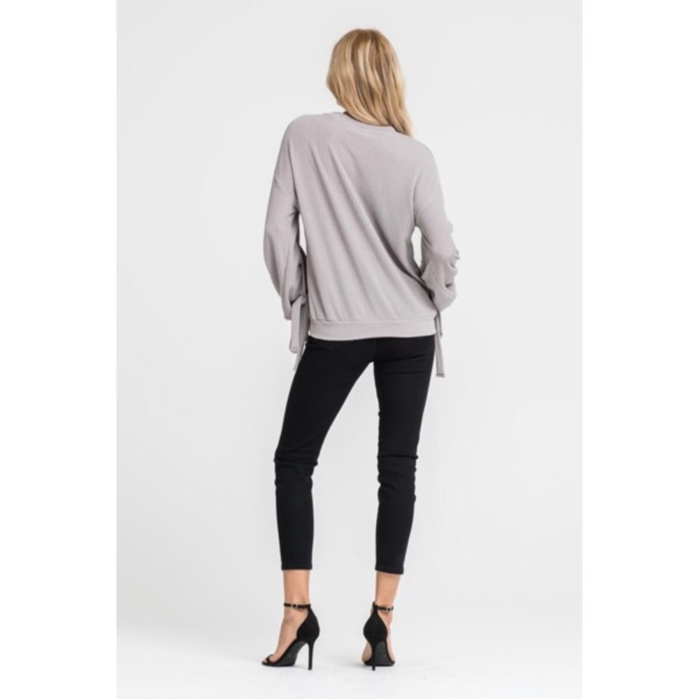 >>LAST<< Olivia Ribbed Bow Sleeve Top - Gray - Picture 3 of 5