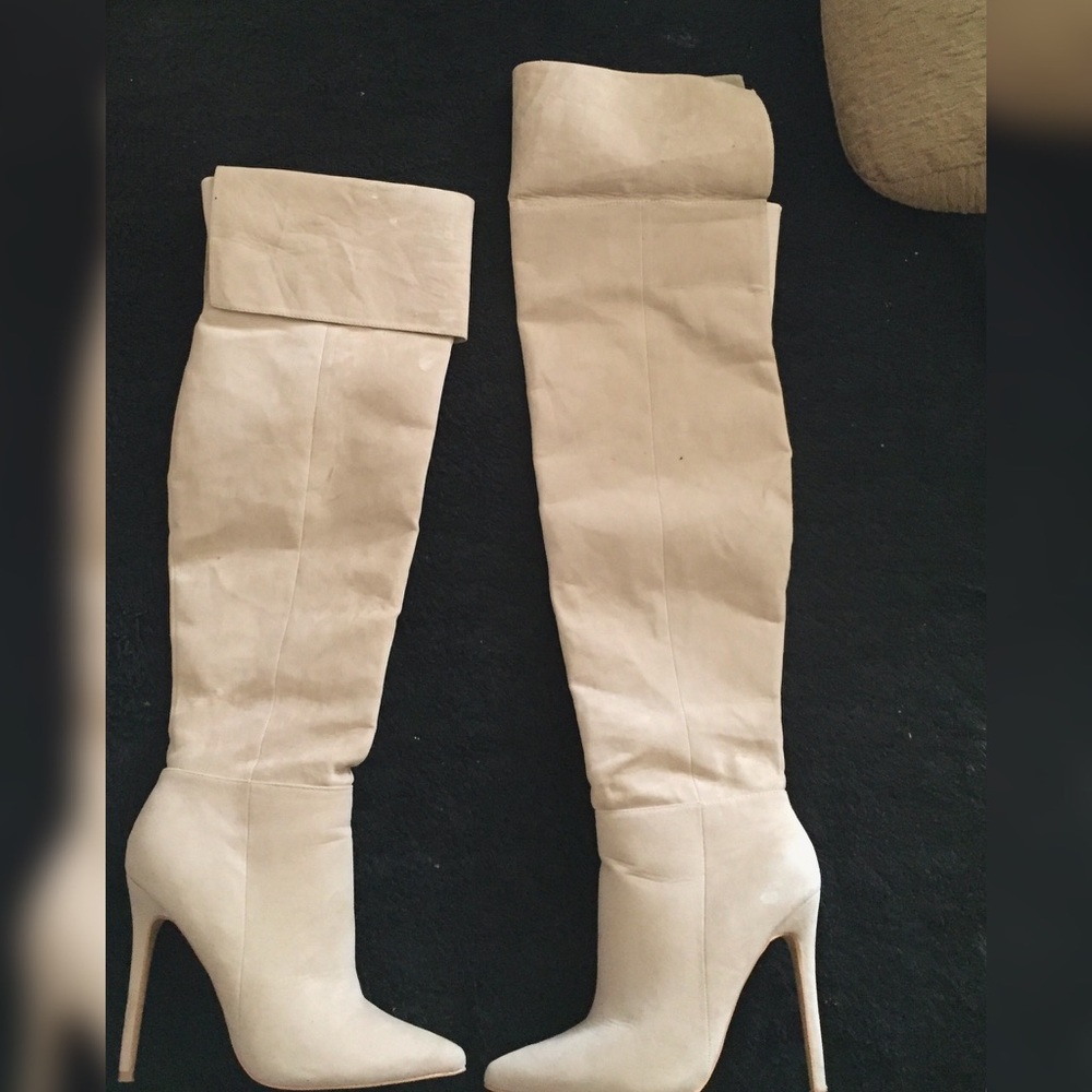 SOLD ✨👢Lola boots✨