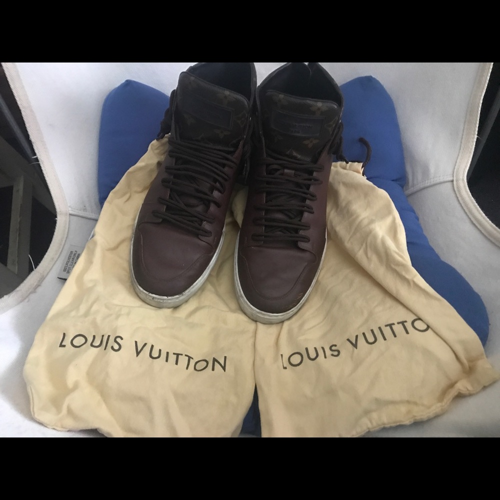 Authentic Louis Vuitton Lineup 9 size