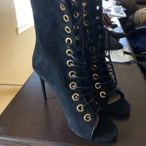 Barbara Bui black pumps