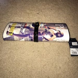 Magazine inspired clutch