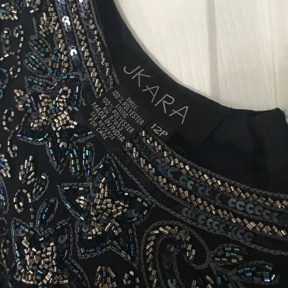 Formal Dress - Picture 3 of 4
