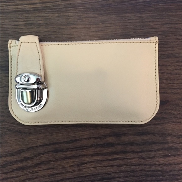 Marc Jacobs change purse - Picture 3 of 5