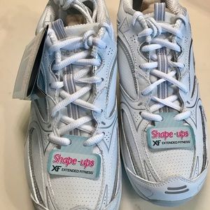 Skechers shape up extended fitness sneaker NWT