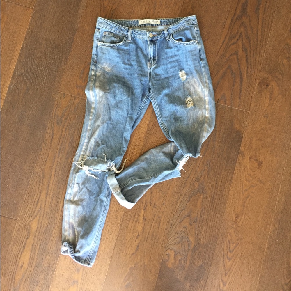 Sparkly ripped boyfriend jeans
