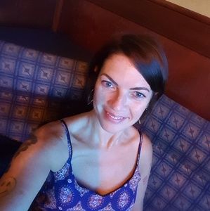 Meet your Posher, Jeanne