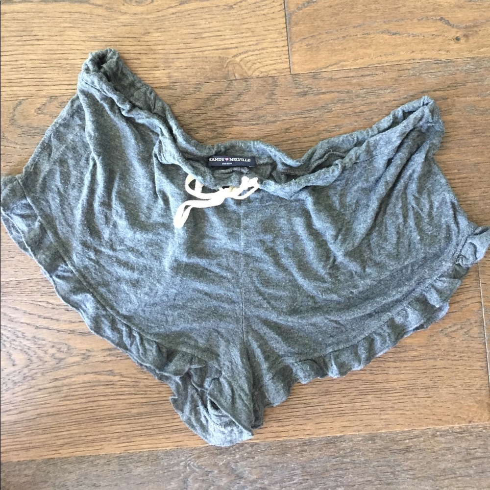 Short short tie shorts