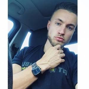 Meet your Posher, Nick