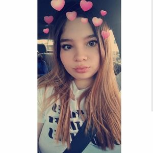 Meet your Posher, Hailey