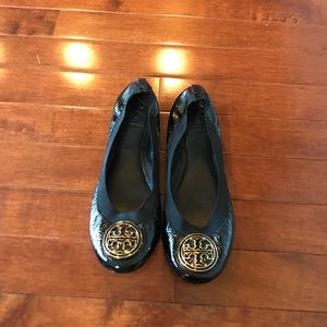 Tory burch black patent ballet flats