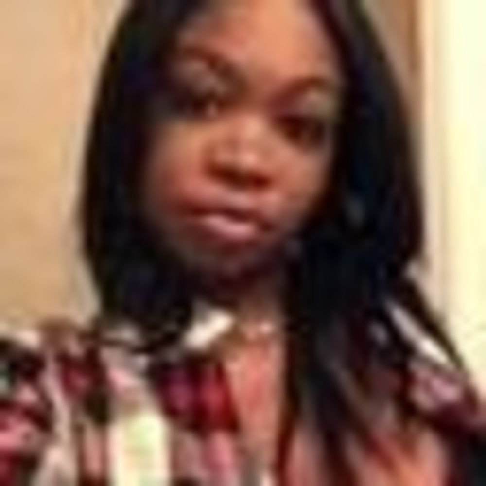 Meet your Posher, Alexandra