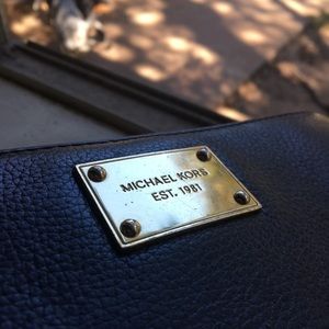 Black Michael Kors Wallet