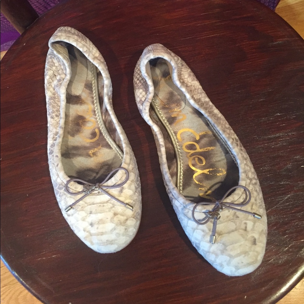 Sam Edelman ballet flats- snake print