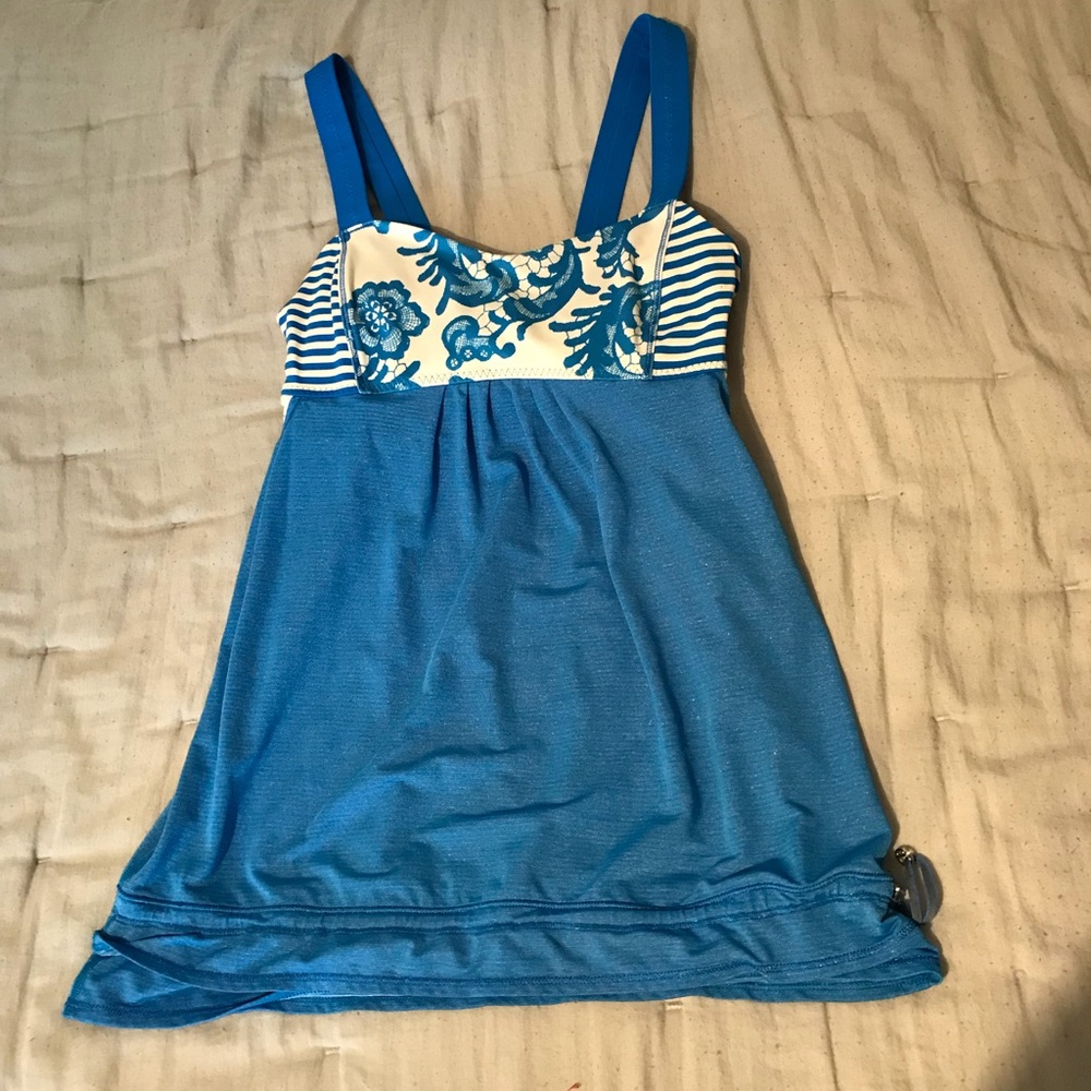 Lululemon running tank top size 6