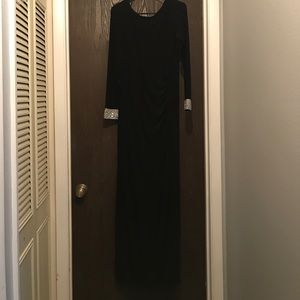 Beautiful Black Backless Long Sleeve Evening Gown