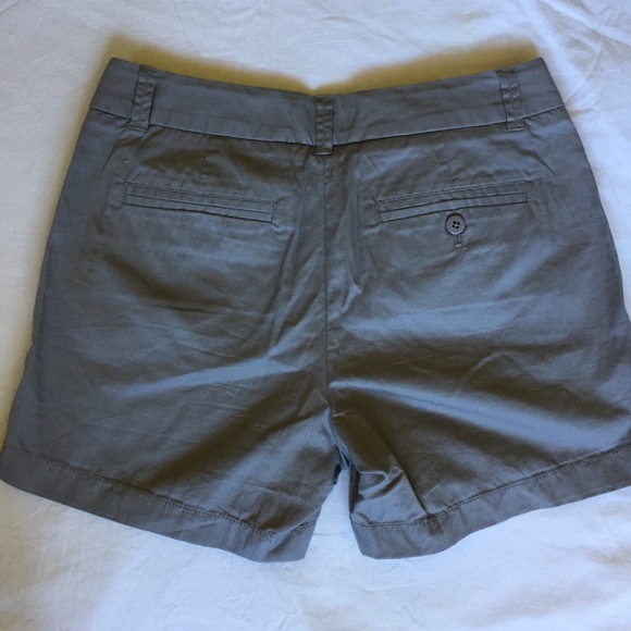 JCrew chino shorts - Picture 3 of 3