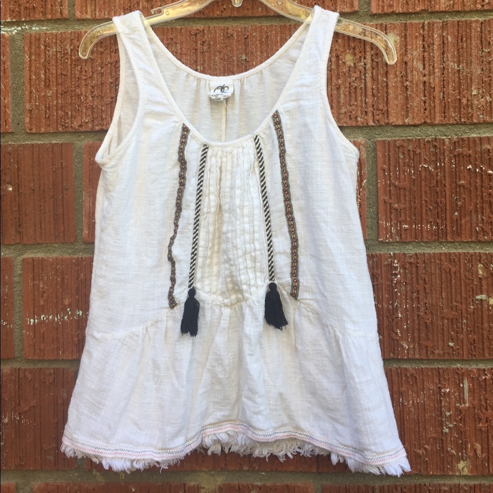 Anthropologie tank medium