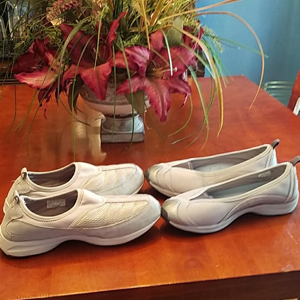 Easy Spirit size 8 1/2 SHOES
