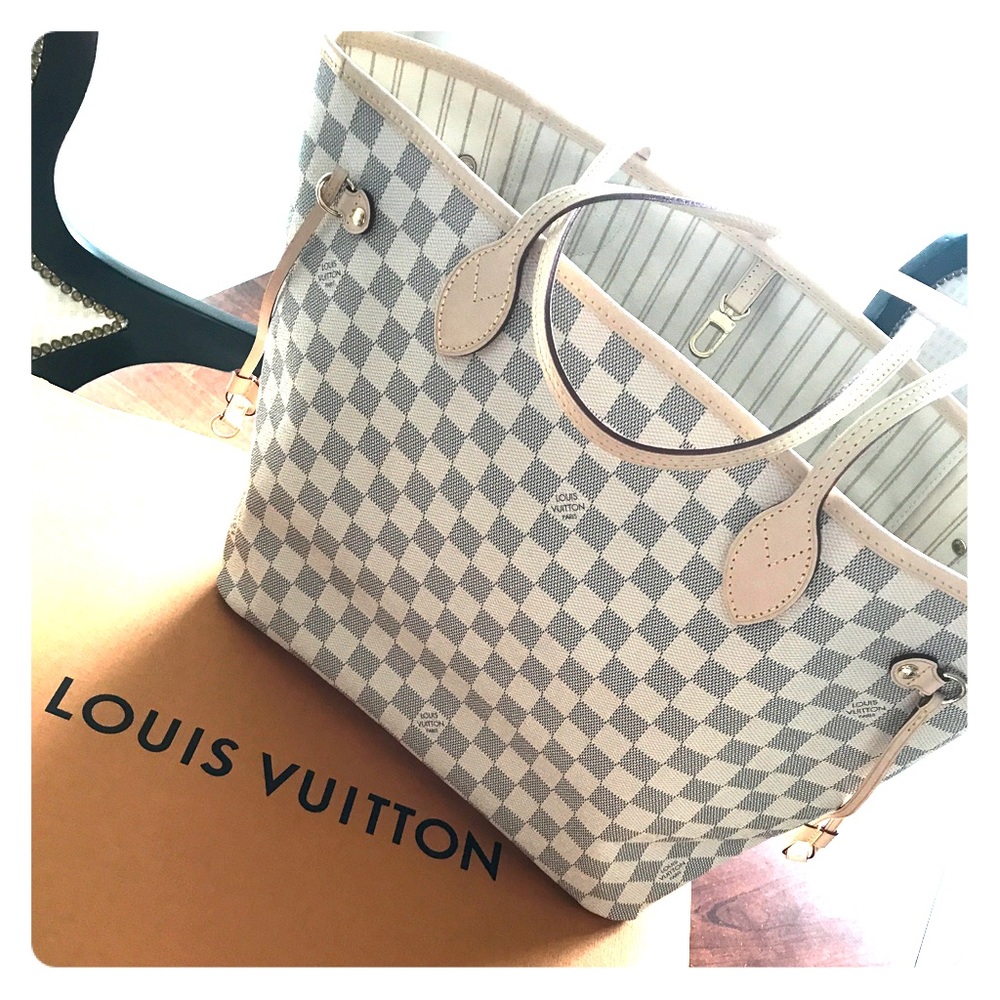 LV Neverfull MM in Damier Azur