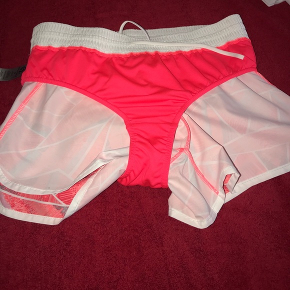 C9 Champion working out shorts - Picture 5 of 6