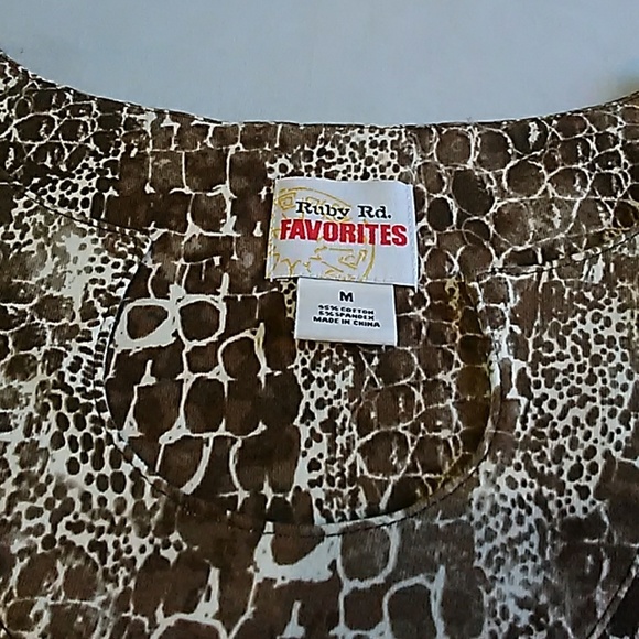 🆕 Ruby Rd. Top - Picture 4 of 6