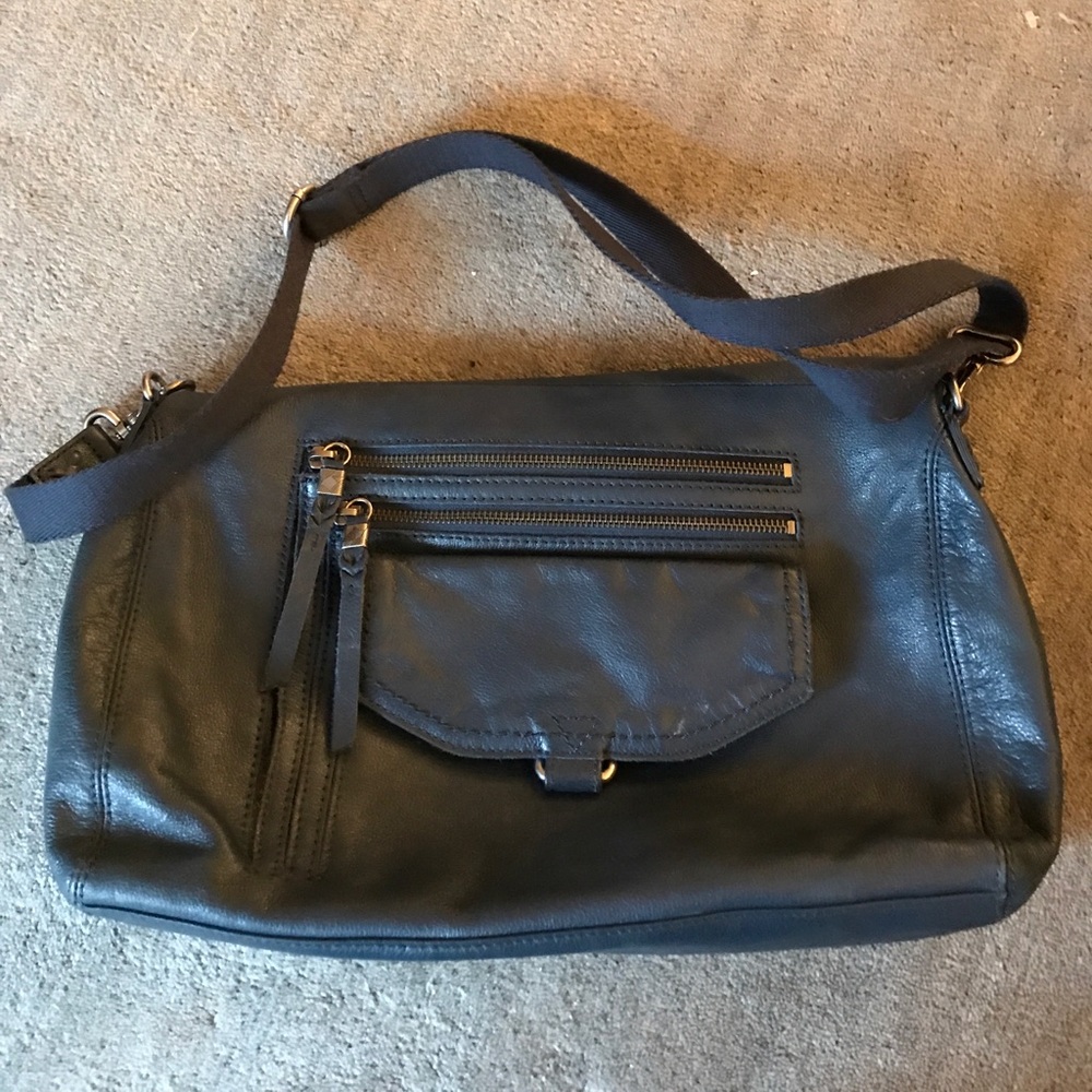 EUC The Sak Venata Foldover crossbody bag