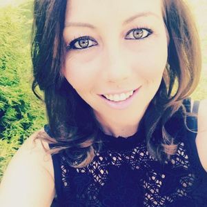 Meet your Posher, Holly