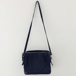 F21 Black Crossbody