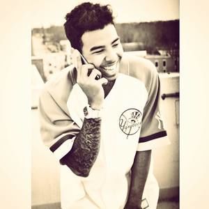 Meet your Posher, Donta