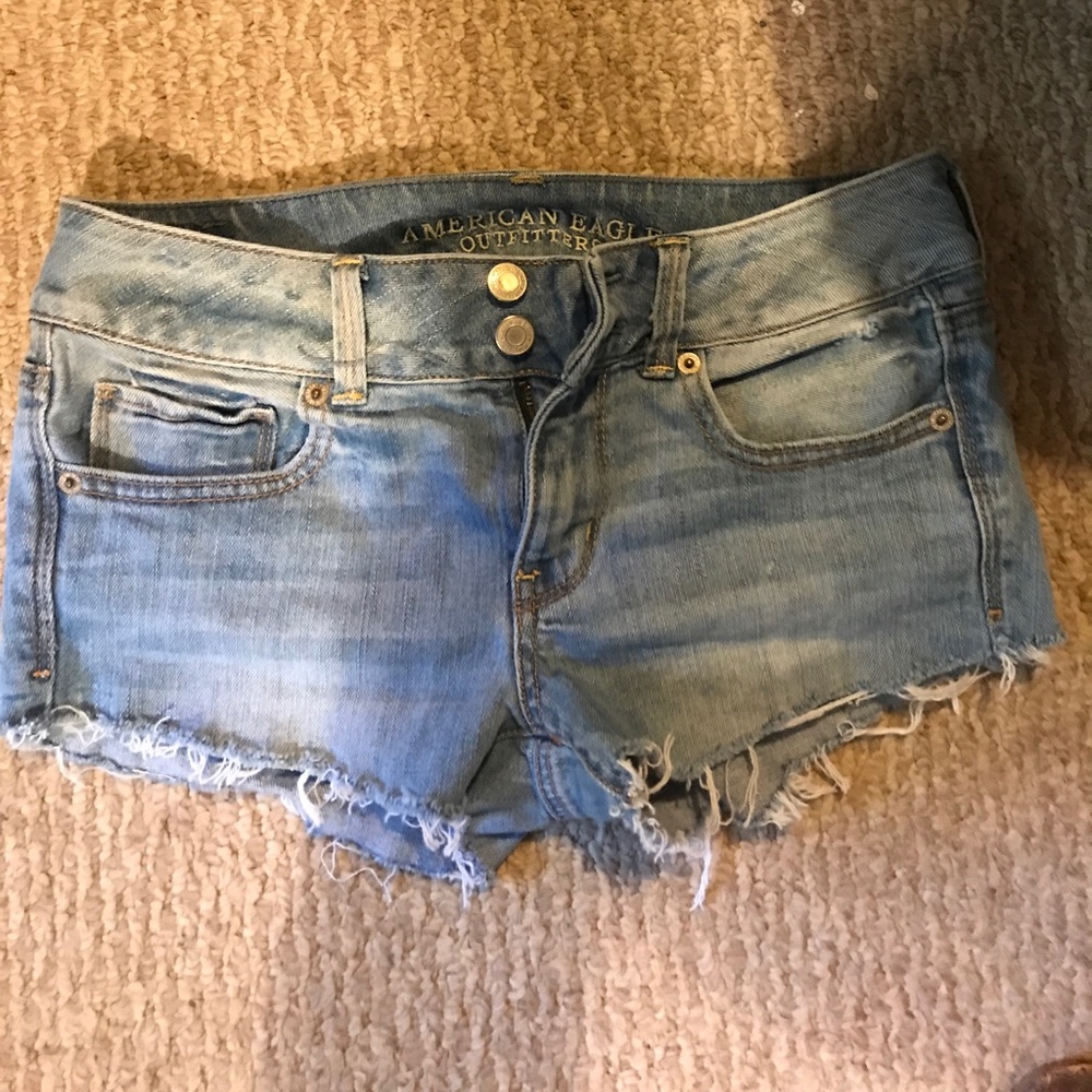 AE cut off shorts