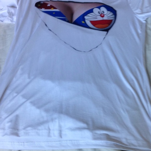 Silky material cat tshirts size L new - Picture 2 of 4