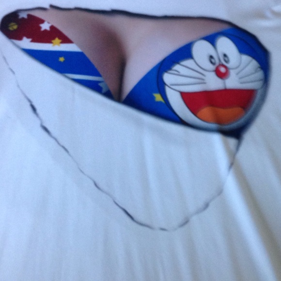 Silky material cat tshirts size L new - Picture 4 of 4