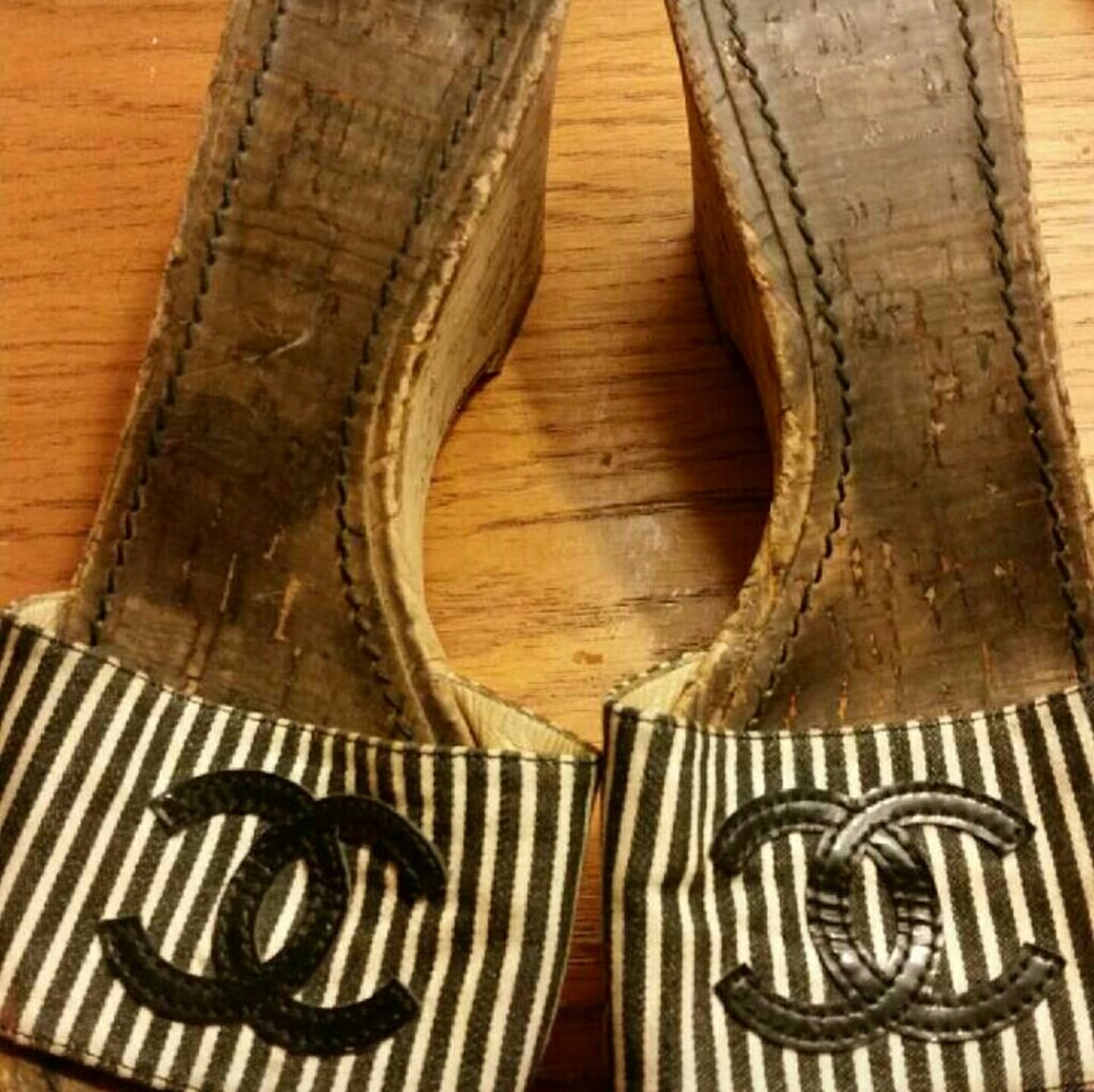 Chanel wedges