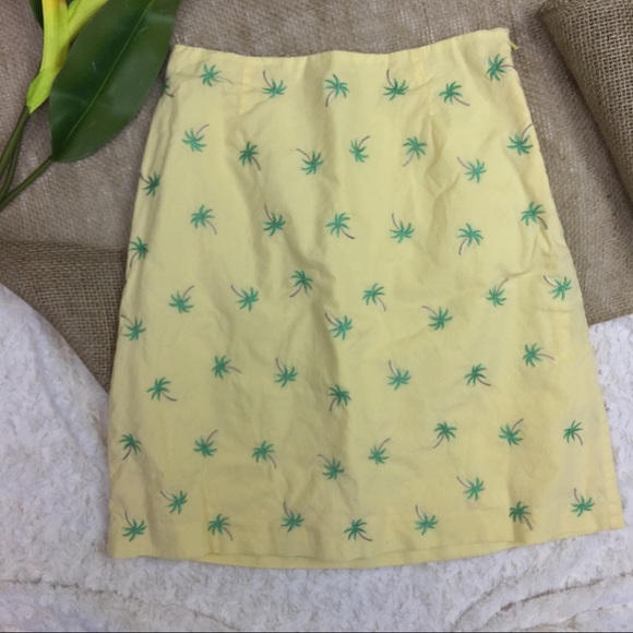 Talbots Dresses & Skirts - 🤩5 for $25 SALE🤩 Talbots Yellow Palm Tree Skirt