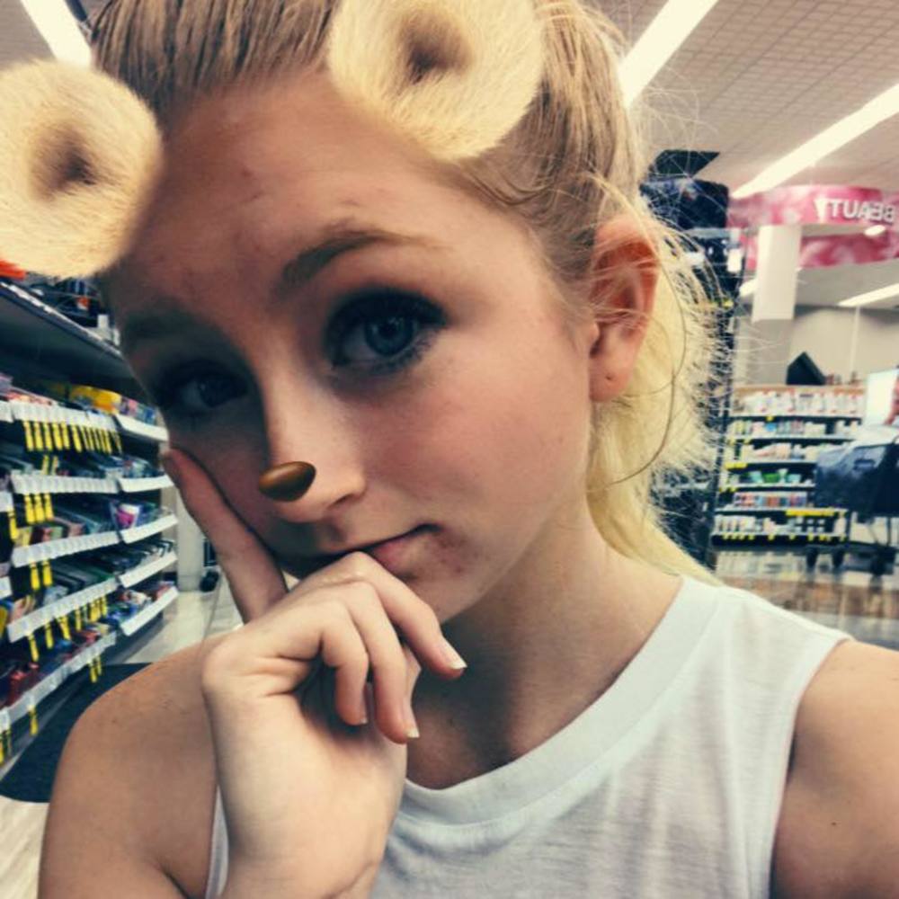 Meet your Posher, Nicole