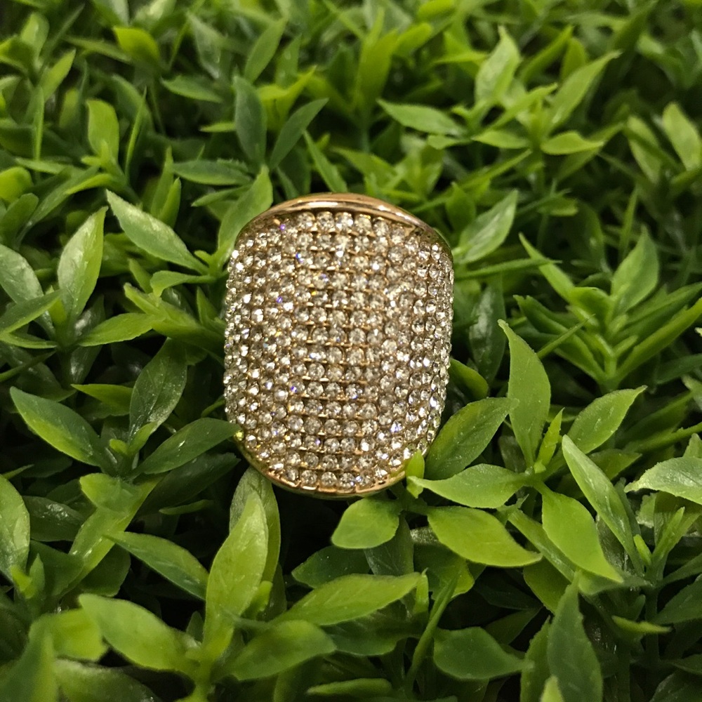 Vince Camuto ring
