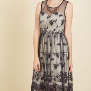 Modcloth Cherished Charm Dress XXS   NWOT