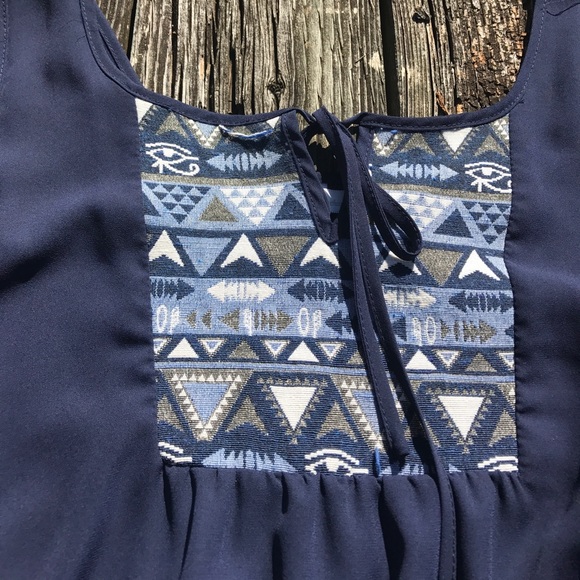 Cold Shoulder Charming Charlie Peasant Top - Picture 3 of 6