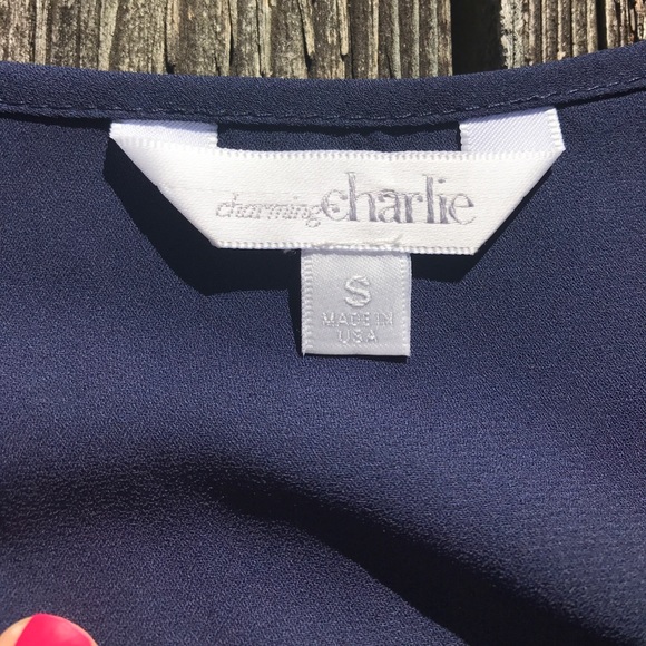 Cold Shoulder Charming Charlie Peasant Top - Picture 4 of 6