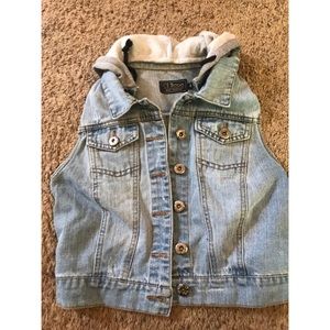 Jean vest with hood!