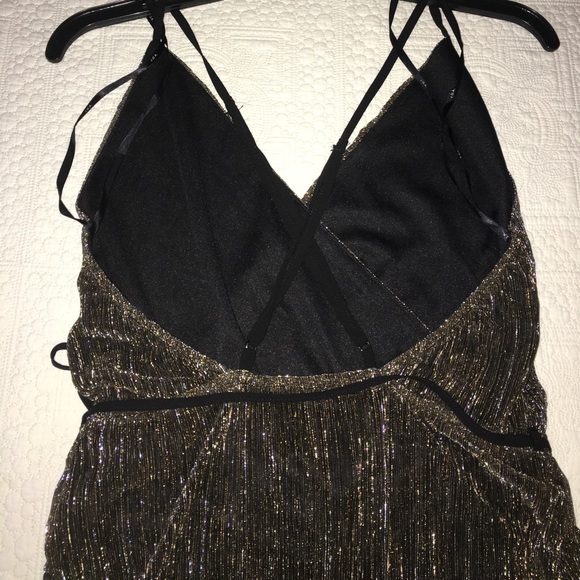 J.O.A. Los Ángeles Wrap dress🌺 - Picture 6 of 8