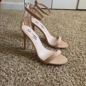 Heels, open to offers!!