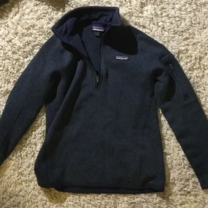 Patagonia quarter zip in perfect condition
