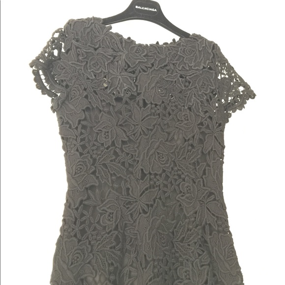 Elie Tahari black embroidered lace dress - Picture 3 of 6