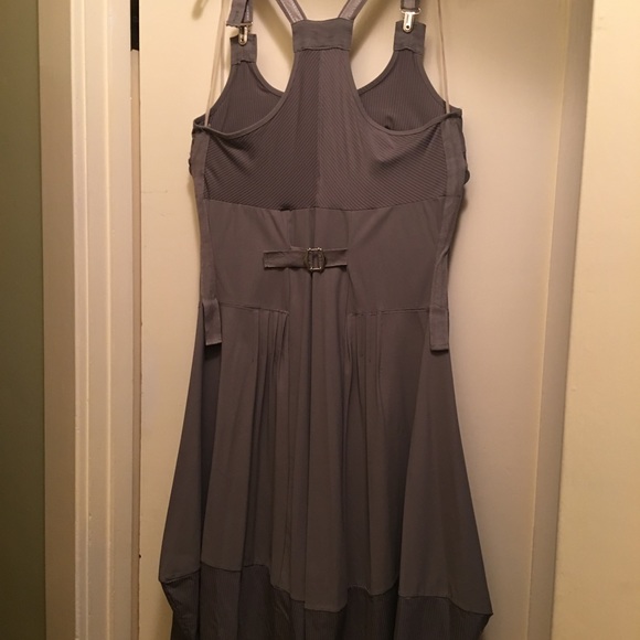 Funky dress - Picture 2 of 3